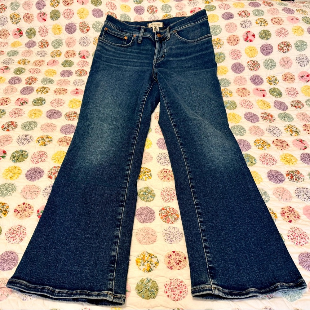 Madewell Mid-Rise Kick Out Jeans size 29